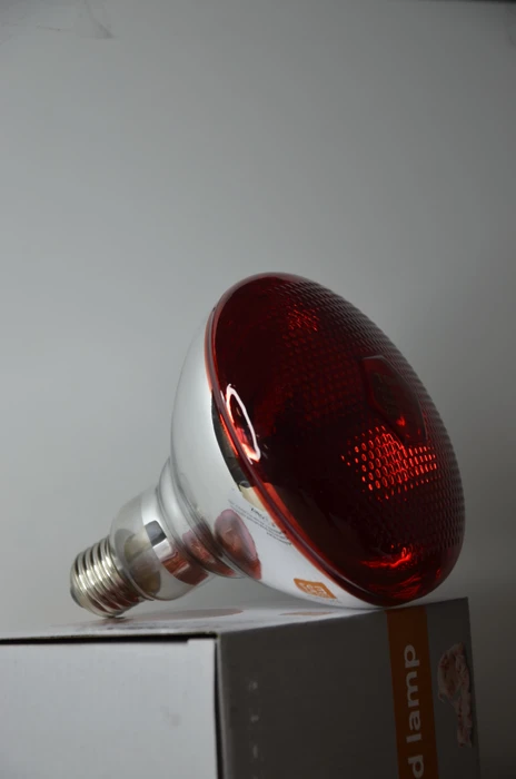 Лампа TOPIX PAR38 красная 100W - 220V, твердостекольная, патрон E27